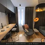 Rooftop Apartment *