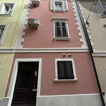 Rooftop Apartman